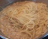 Φωτογραφία βήματος 3 της συνταγής Spaghetti cremosa με μανιτάρια και σκόρδο