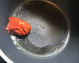 รูปขั้นตอนการทำที่ 1 ของ อกไก่ผัดพริกแกง