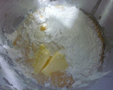 Foto del paso 4 de la receta: Pan dulce navideño con maní con chocolate