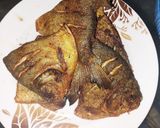 Foto langkah ke 7 dari resep Bawal Goreng Rempah.