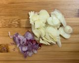 Hình bước làm 1 của món Hủ tiếu lứt sốt chả lụa tương đậu [Eat clean - Lose weight]