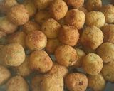 Foto langkah ke 5 dari resep Kroket kentang isi telur puyuh.