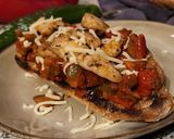 Foto del paso 7 de la receta: Tostada con Pisto (y pollo estilo Gyros)