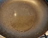 Foto del passaggio 2 della ricetta Spaghetti allo Zafferano e Crema di Ceci con Speck Croccante
