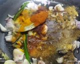 A picture of step 4 of Matar Pulao.