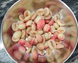 A picture of step 1 of Instant karonda mirchi achaar.