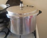 Foto del paso 7 de la receta: Bizcochuelo de chocolate en 20 minutos 🍰