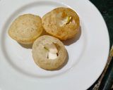 A picture of step 3 of Chocolaty Panipuri Bombs.
