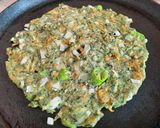 A picture of step 4 of Ragi Roti.