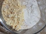 पाकाचे कडक शंकरपाळे (Pakache Kadak Shankarpale Recipe In Marathi)