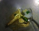 Foto langkah ke 2 dari resep Ceker&Telur Ceplok Kecap ala Toping Mie Ayam.