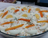 Foto del paso 10 de la receta: Ensaladilla Rusa con Lunas de Huevo