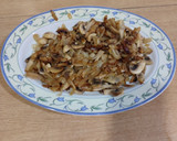 Foto del paso 3 de la receta: Pechugas con salsa de yogur en pan de pita