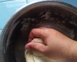 Foto langkah ke 4 dari resep Kulit Dimsum homemade.