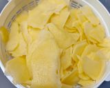 Foto langkah ke 3 dari resep Keripik Kentang.