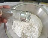 A picture of step 1 of Vrat ki poori.