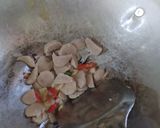 Foto langkah ke 3 dari resep Onigiri Telur Buncis.