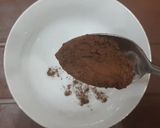 A picture of step 3 of Chocolatechip mountain lava cake.