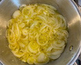 Foto del paso 2 de la receta: Espaguetis Caldosos Diverxo (almejas, coco, piparras, lima)