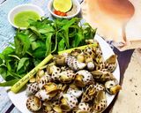 Hình bước làm 2 của món Ốc Hương Hấp Sả