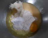 Foto langkah ke 2 dari resep Martabak Manis Keju.