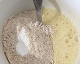 Foto del paso 2 de la receta: Mug cake integral de banana con ❤ de dulce de leche (saludable!)