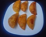 स्वीट समोसा (Sweet samosa recipe in Hindi) रेसिपी चरण 7 फोटो