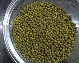 A picture of step 1 of Sprout Bhel.