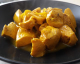 Foto del paso 3 de la receta: Pollo en amarillo