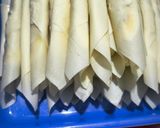 Foto langkah ke 2 dari resep Banana Roll Cheese.