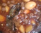 Foto langkah ke 3 dari resep Semur Bola Bola Daging Cincang.