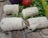 A picture of step 5 of Chicken pin rolls.