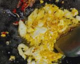 Foto langkah ke 3 dari resep Nasi Goreng sederhana.