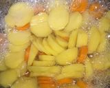 A picture of step 1 of Sultan chips.