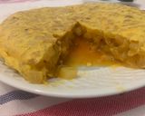 A picture of step 5 of Spanish omelette using Air Fryer.