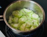 Hình bước làm 3 của món Canh Mướp Nấu Hẹ Thịt Bằm