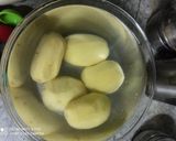 A picture of step 1 of Aloo Jeera.