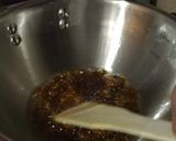 A picture of step 3 of Jaggery Caramelised Fox-nuts/Gud Makhana.