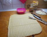 Gyors, omlós sajtosrúd recept fázis 6 fotója