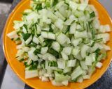 Foto del paso 3 de la receta: Guardia civiles con chaquetones Rápidos (garbanzos con acelgas)