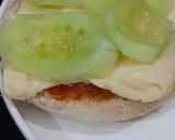 A picture of step 2 of Cheddar Cheese Burger.