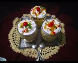 A picture of step 6 of Fruits custard trifle.