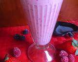 Foto del paso 1 de la receta: Batido de kéfir y frutos rojos