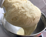 Foto del paso 2 de la receta: Bollos de leche y queso