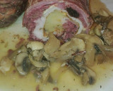 Foto del paso 9 de la receta: Rollo de carne relleno en salsa en la olla GM G