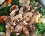 A picture of step 3 of Vegetable pie (vegan cottage pie).