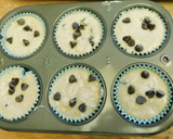 சாக்லேட் சிப் கப் கேக்(choco chip cup cake recipe in tamil) ரெசிபி ஸ்டேப் 4 புகைப்படம்
