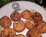 A picture of step 5 of Mheete Samose mewa stuffed.