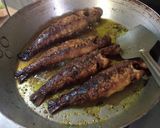 বাটা মাছ আলু পেঁয়াজের মাখামাখি (bata macher recipe in Bengali) রেসিপির ধাপ 1 ছবি