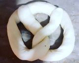 A picture of step 4 of Bavarian Pretzel🥨.